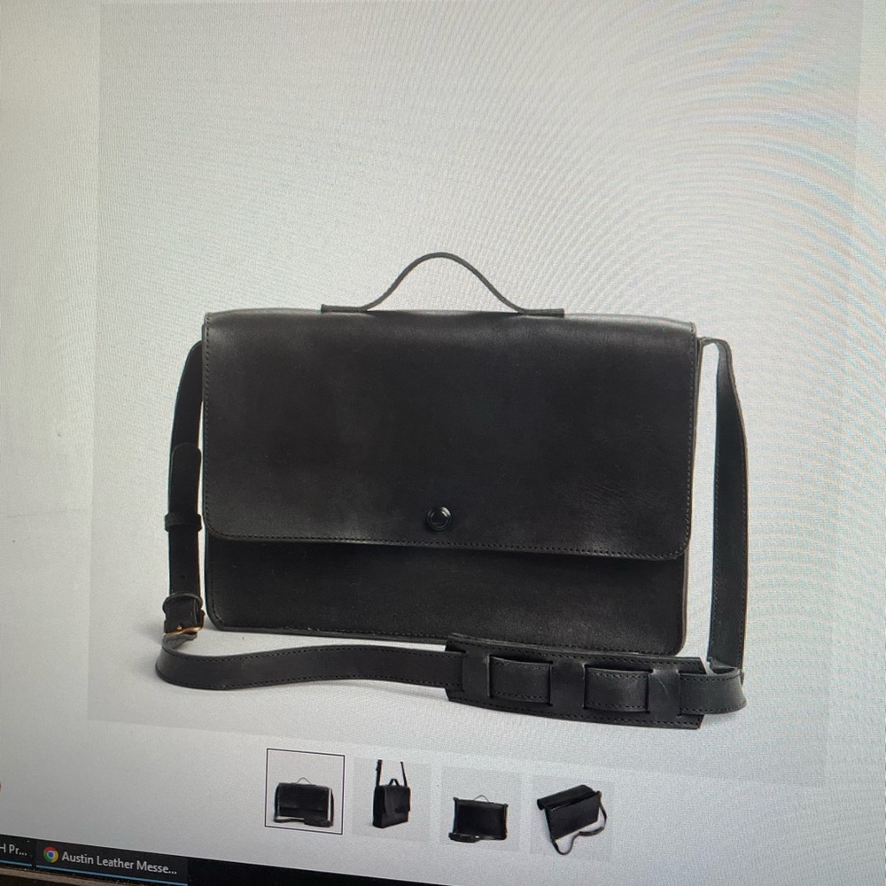 Parker clay Austin messenger bag